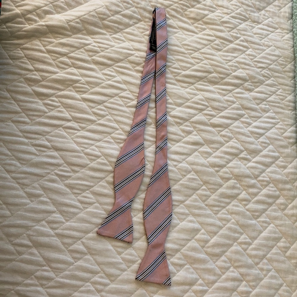 Men’s Jos A Bank Bow Tie